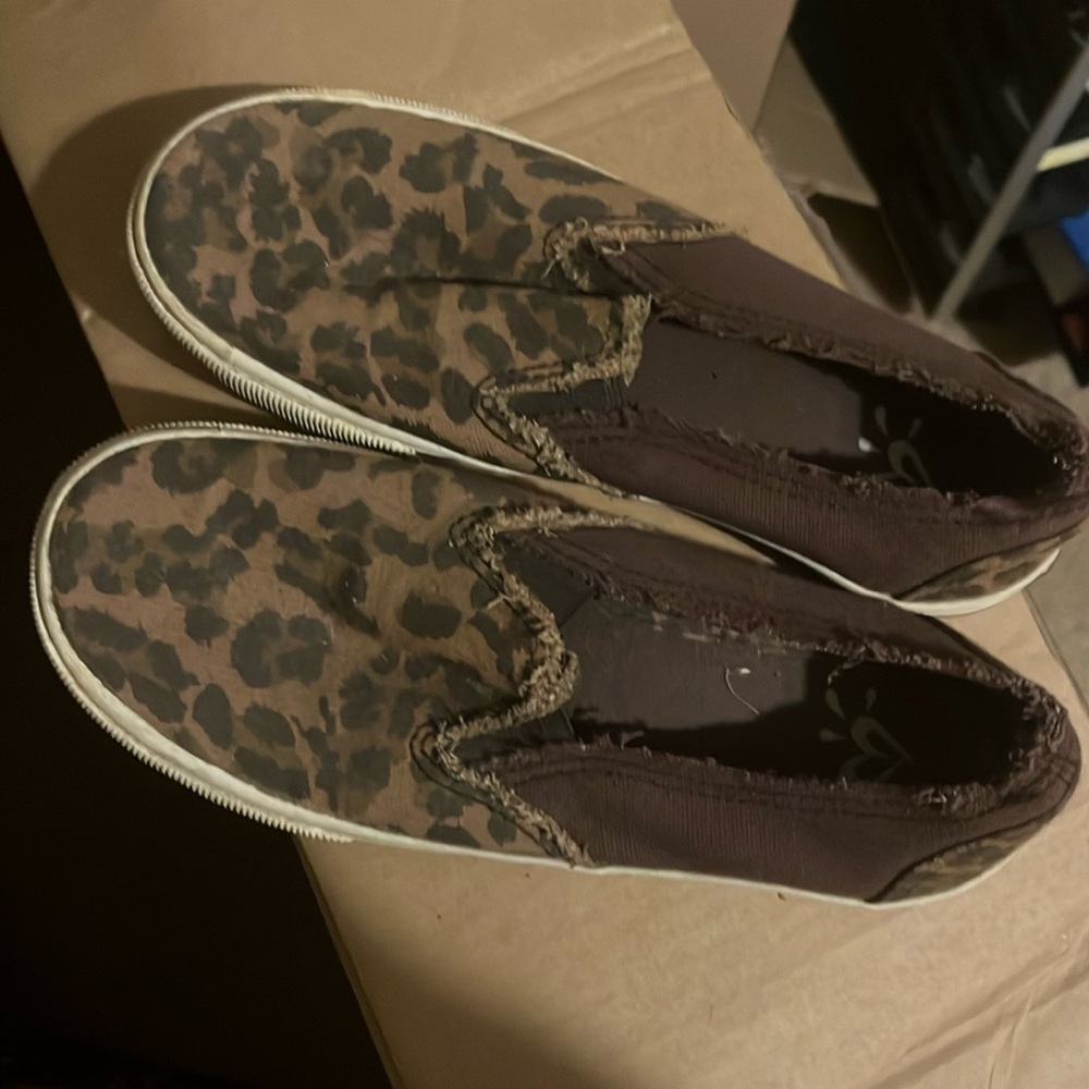 Justice shoes
